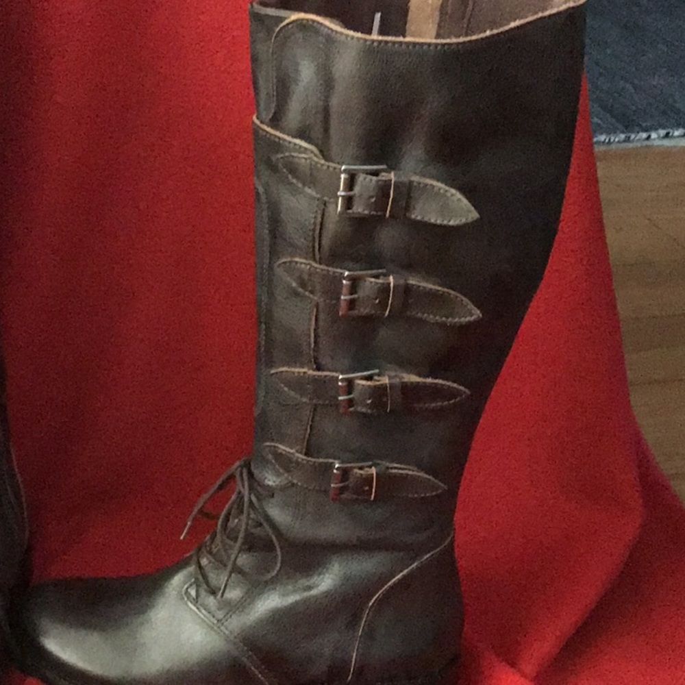 Brown Leather Boots Like New!